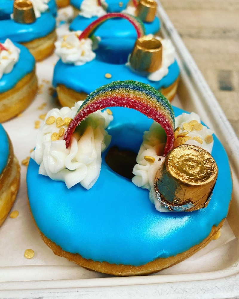 The Donut Hole Gold End of Rainbow